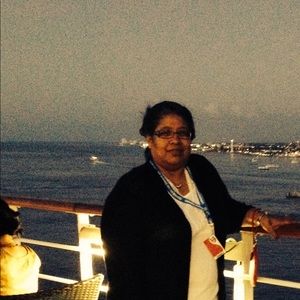 Meet your Posher, Christine